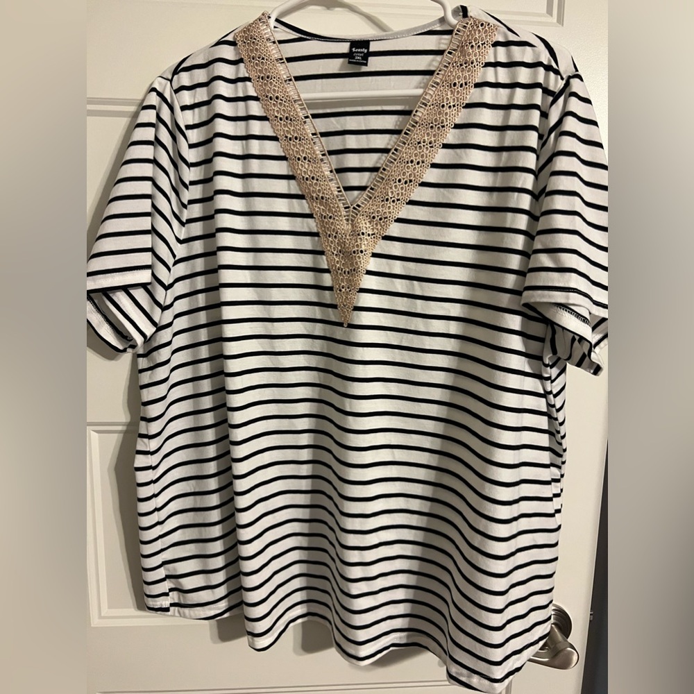 SHEIN Curve top